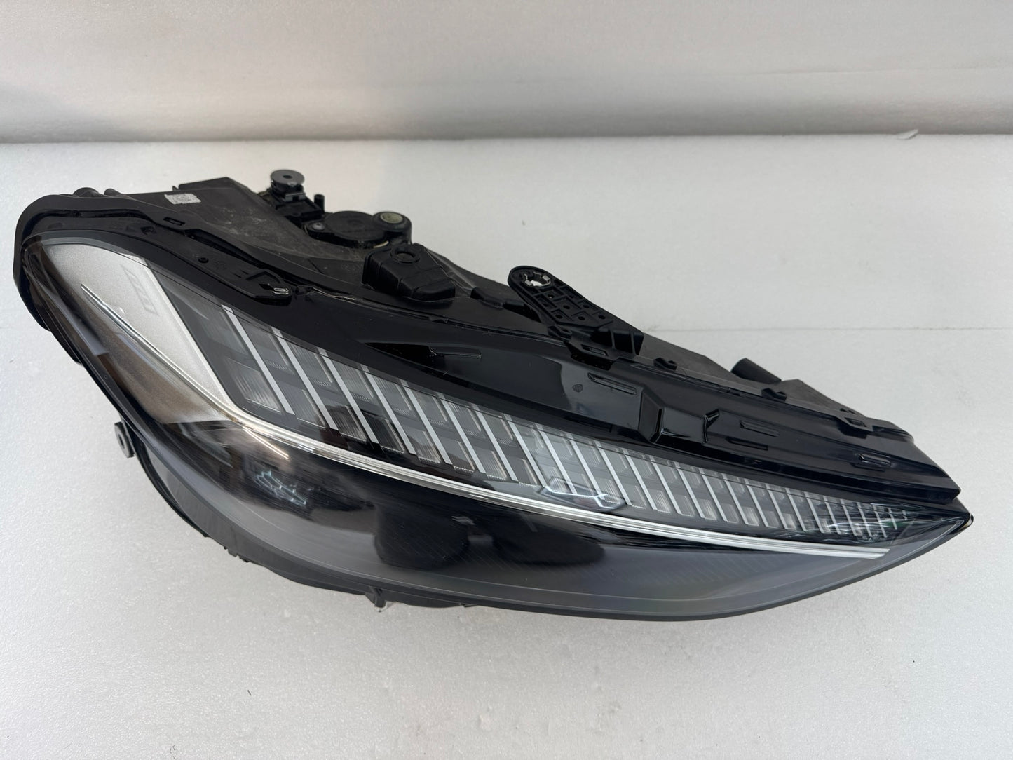 AUDI A5  8B3941034AB