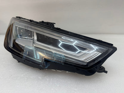 AUDI A4  8W0941034A