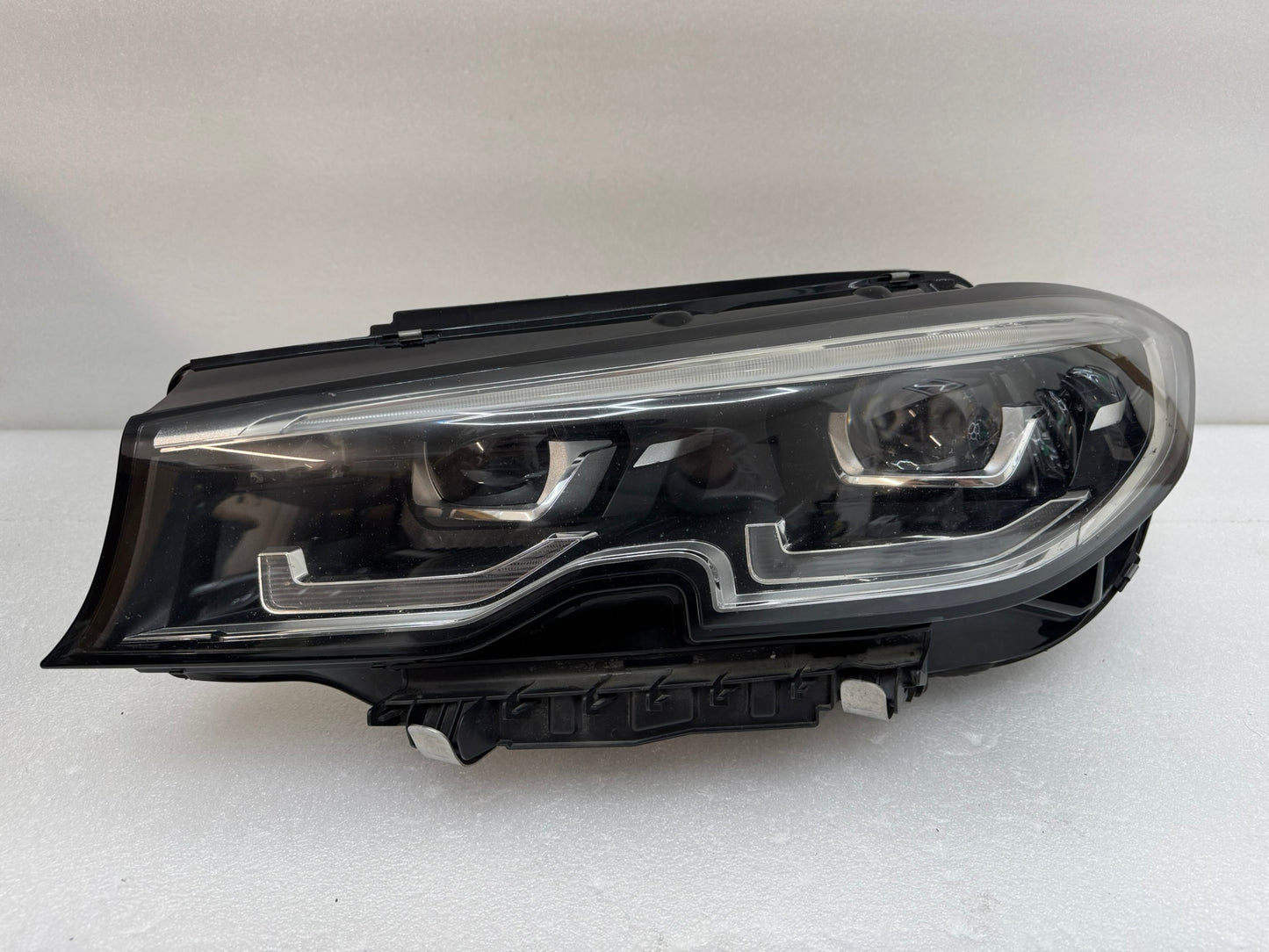 BMW 3 G20   948170307 RL