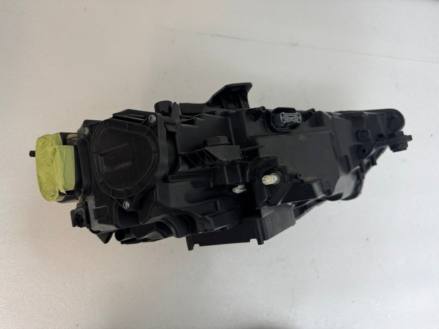 AUDI A3  8V0941033D