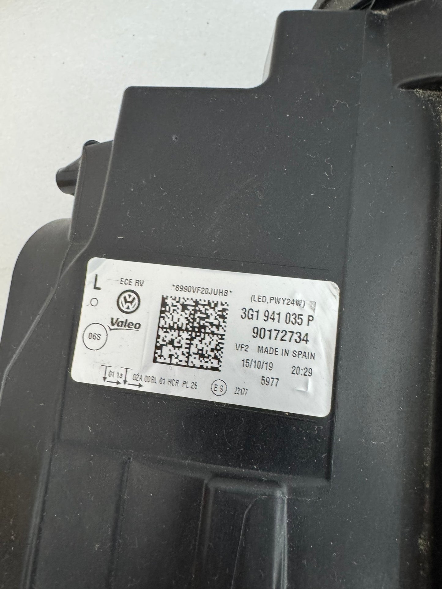 PASSAT B8   3G1941035 P  90172734