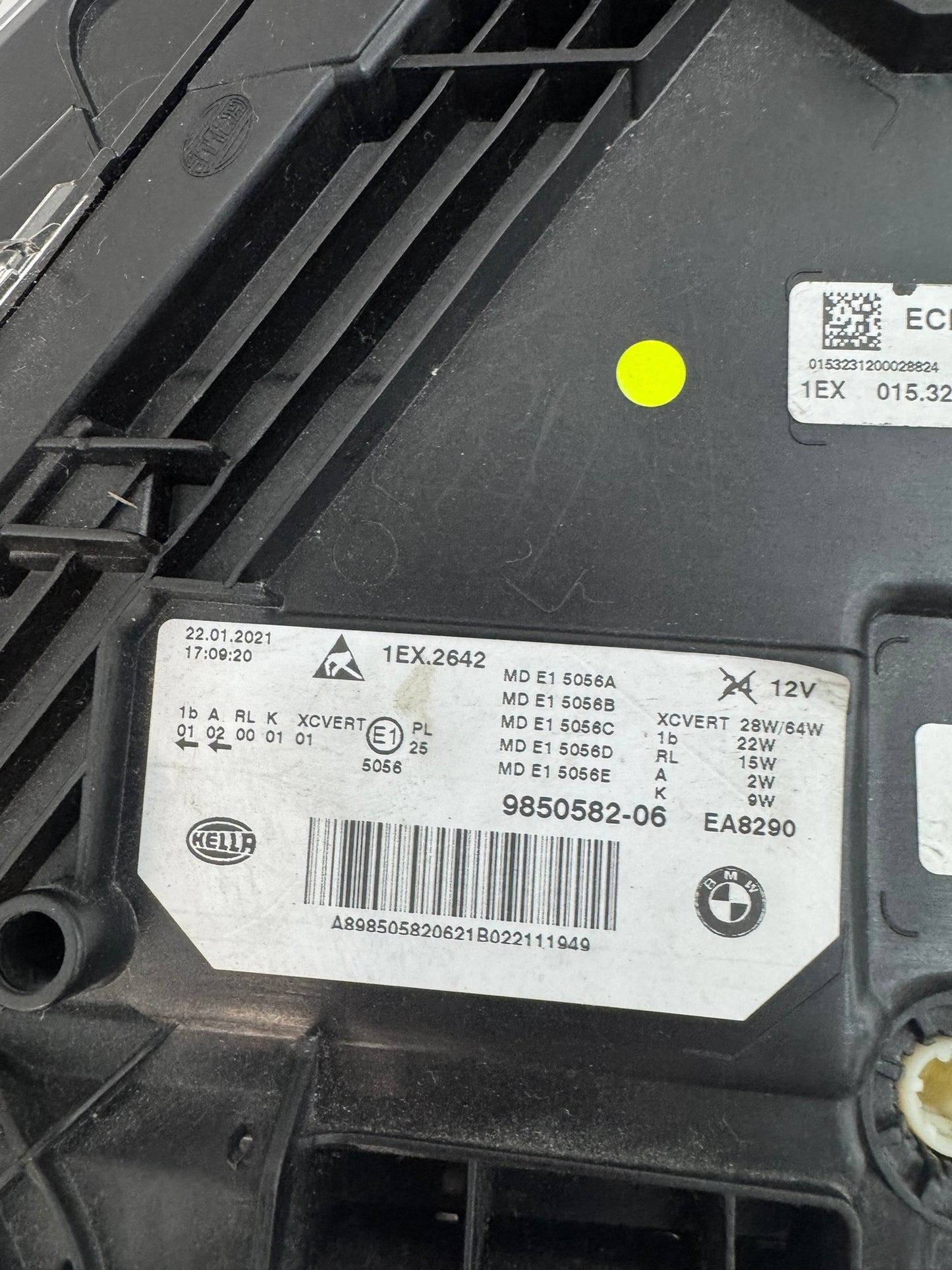 5 SERIES G30   9850582 -06  AE8290