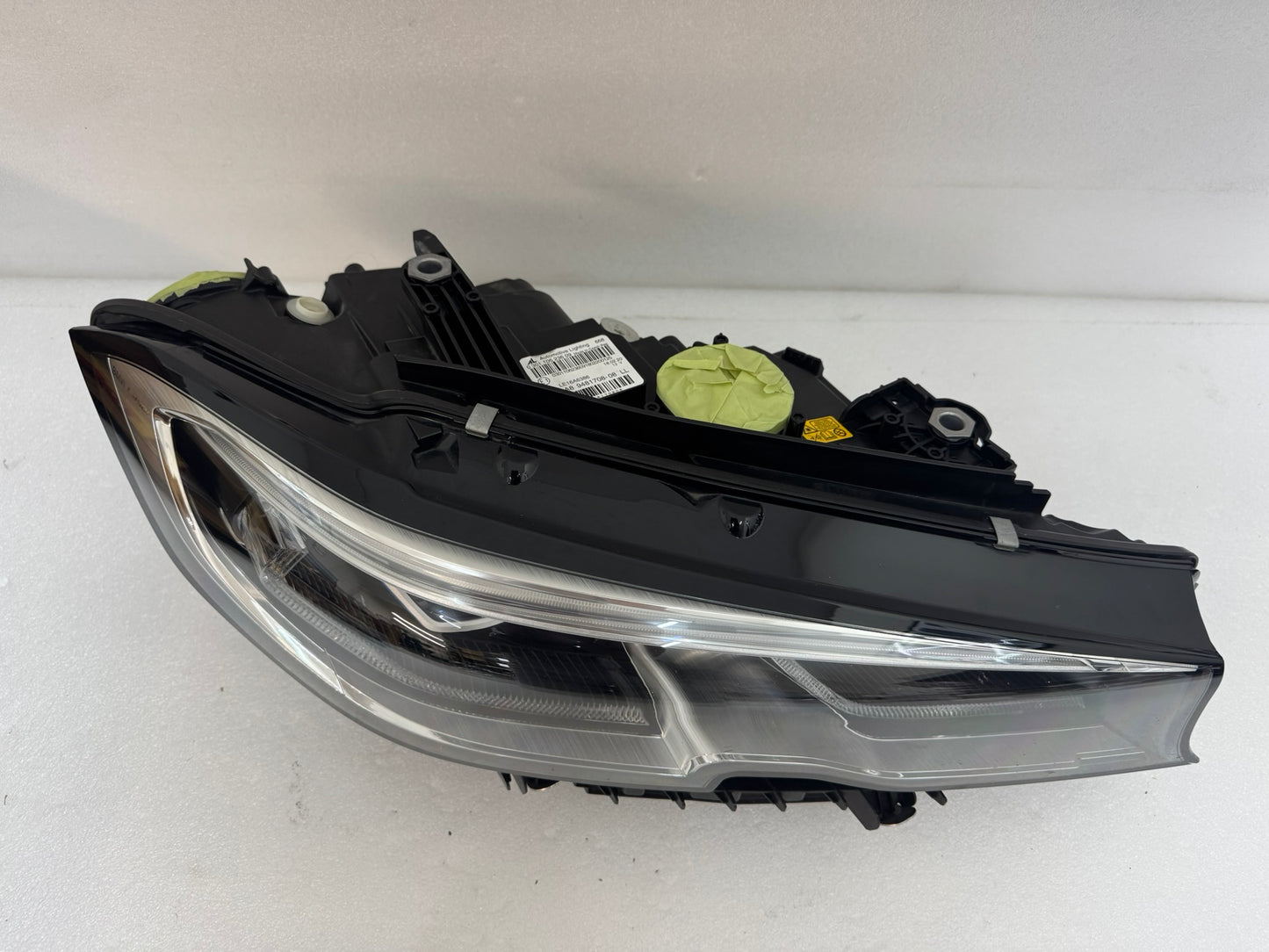 3 SERIES G20	A8 9481708 -08 LL