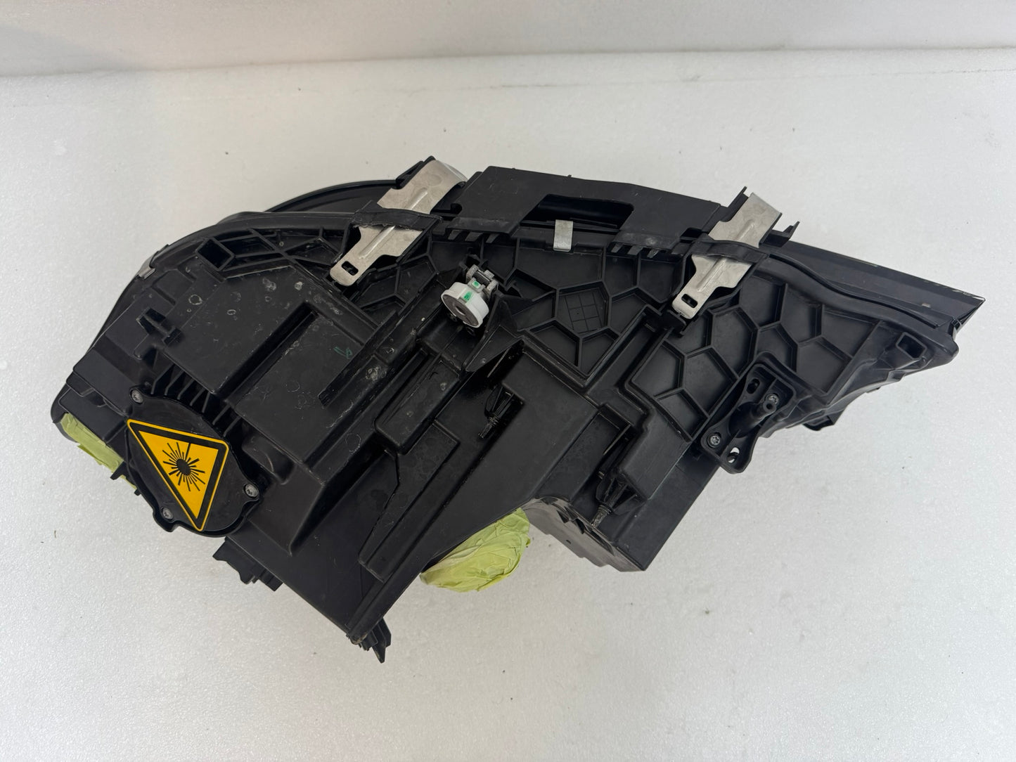 3 SERIES G20	A8 9481708 -08 LL