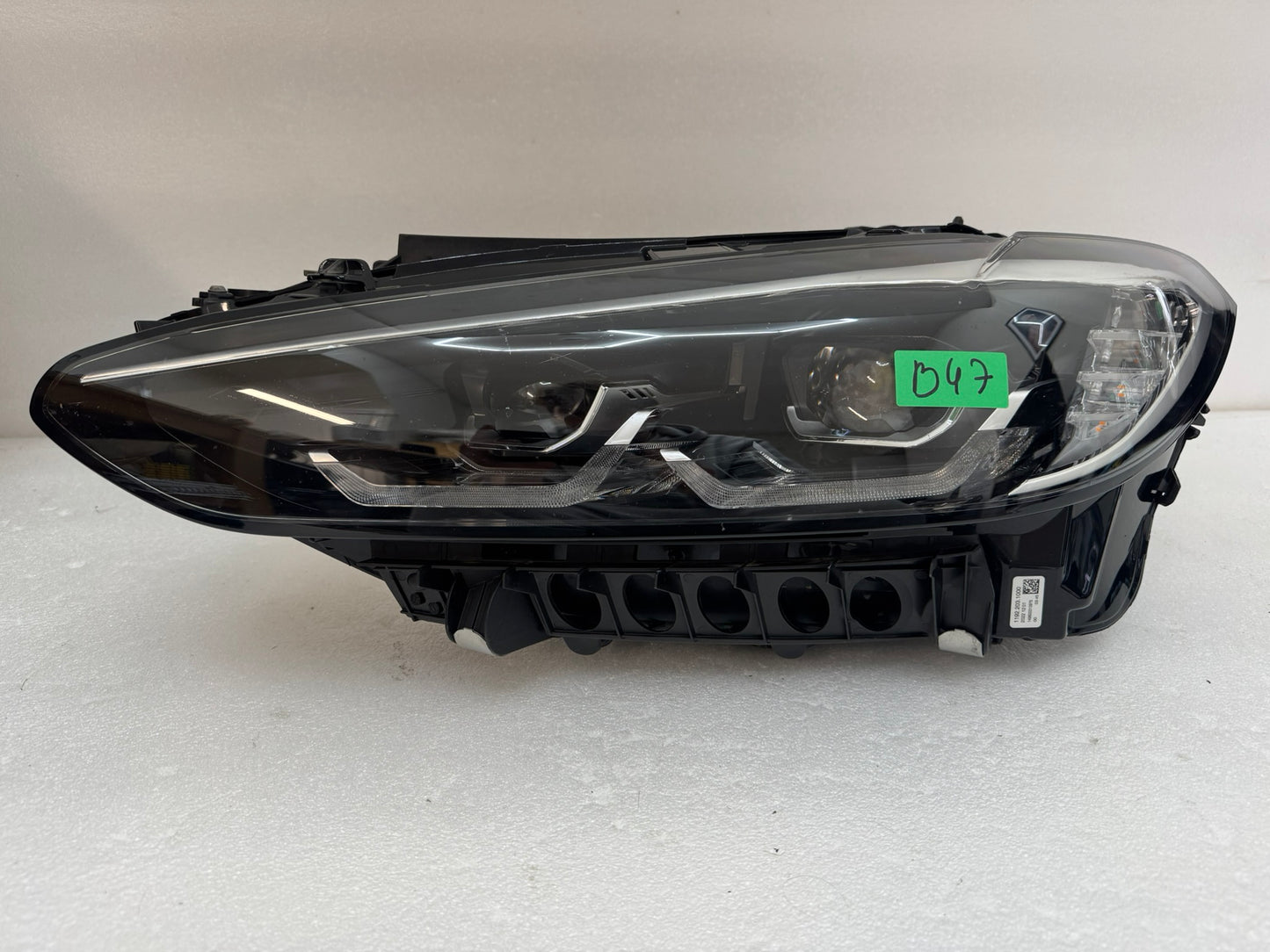 4 SERIES G22	5A19353 -04 RL