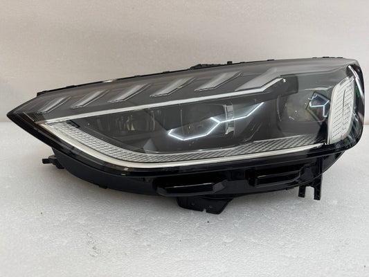AUDI A4	8W0941035E